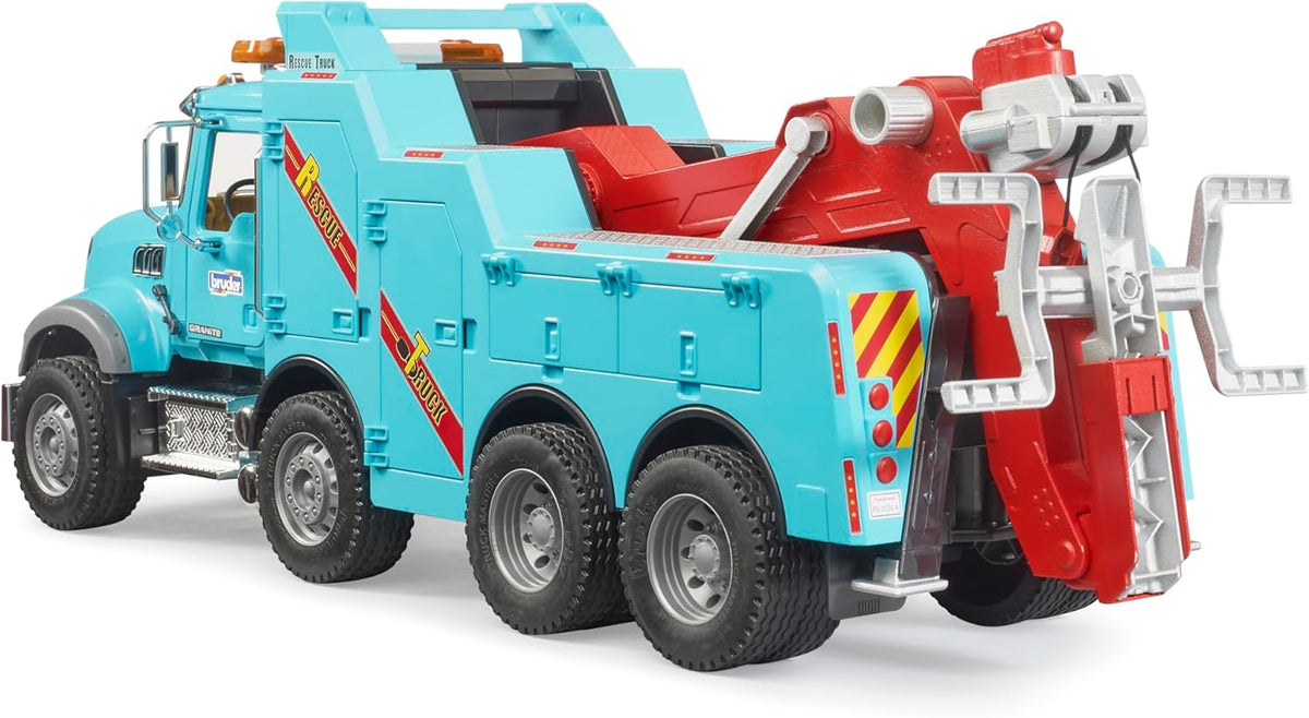 Mack Granite Heavy Tow Truck w/lights & sound – HUZZAH! Toys
