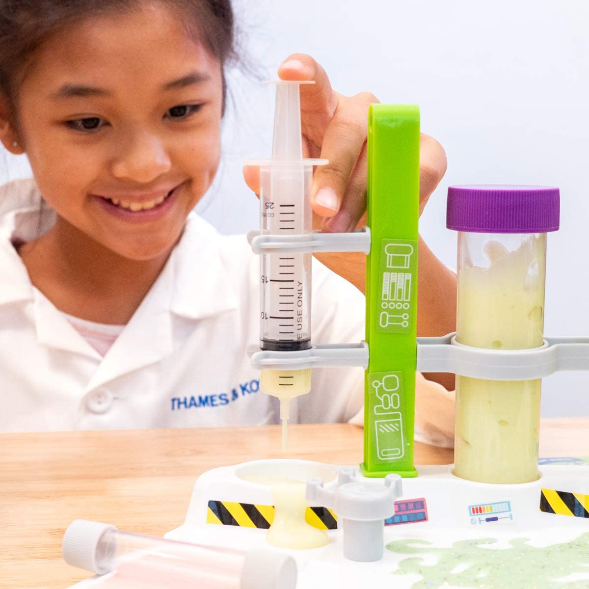 Alien Lab Toy Alien Slime Lab – HUZZAH! Toys